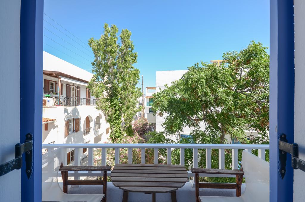 Windmill Naxos Hotel Naxos City Екстериор снимка